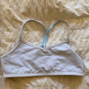 white sports bra
